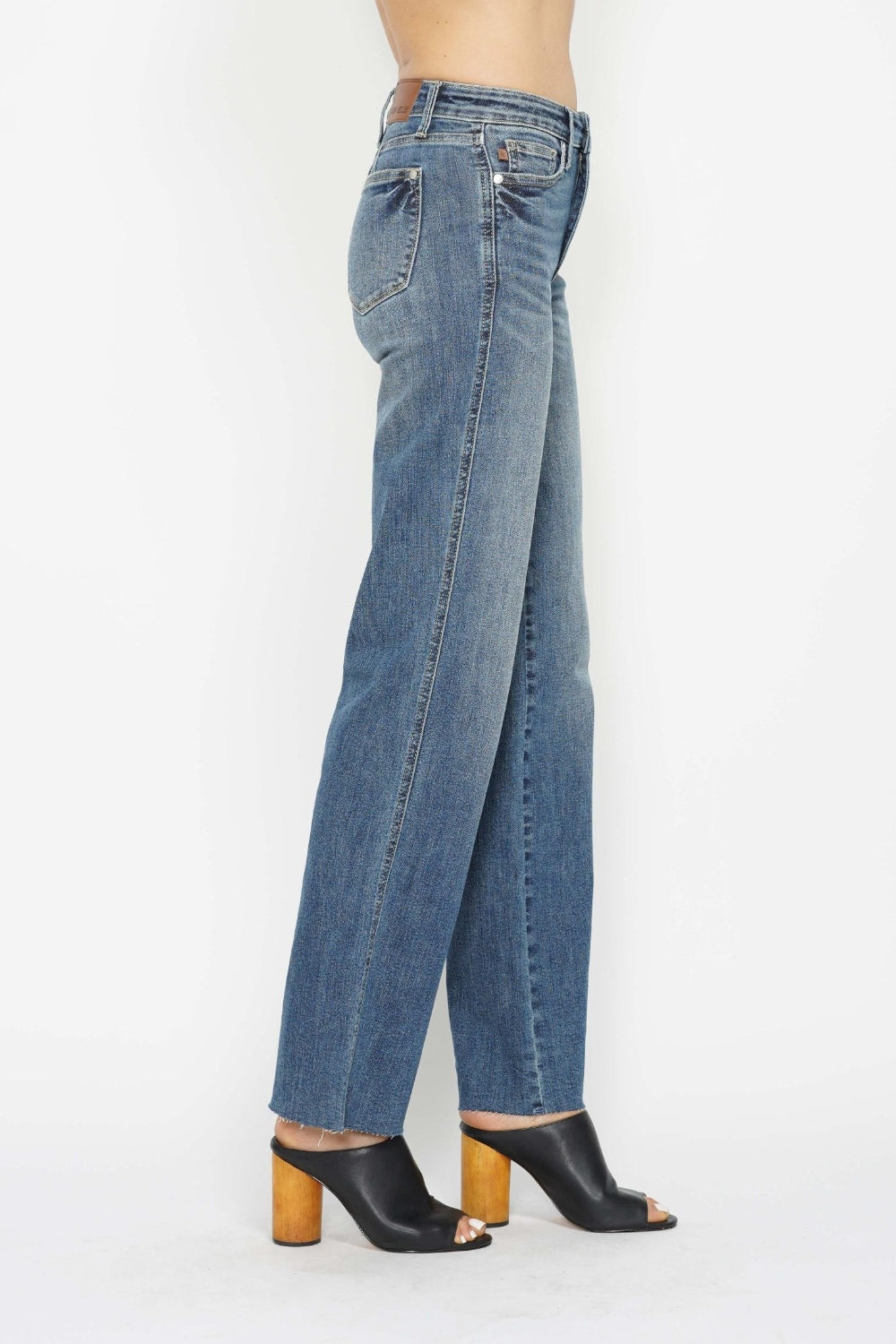 Judy Blue Full Size Tummy Control Straight Jeans *