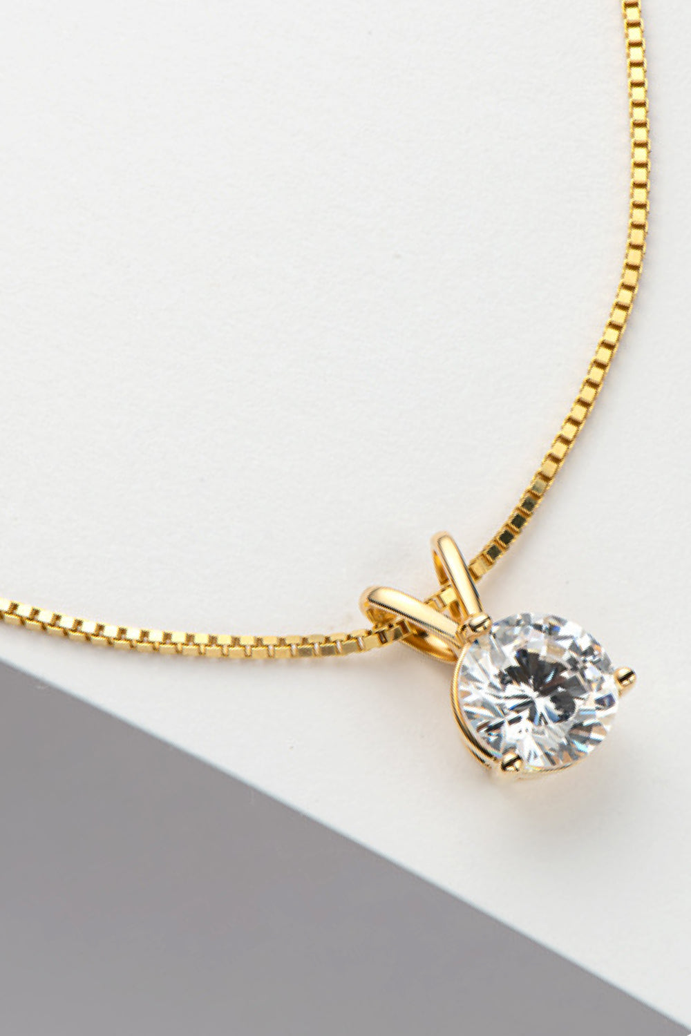 Adored Show Off 1 Carat Moissanite Pendant Necklace *