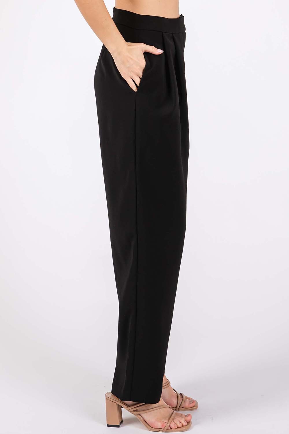 GeeGee High-Waisted Pleated Pants *