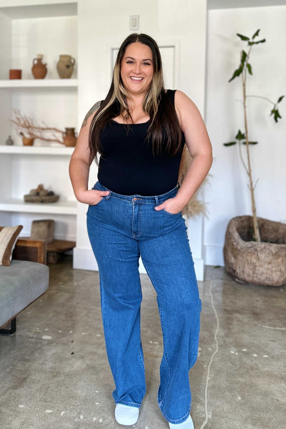 Judy Blue Full Size High Rise Straight Jeans *