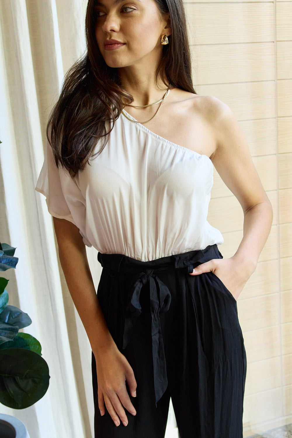Dress Day Marvelous in Manhattan One-Shoulder Jumpsuit *