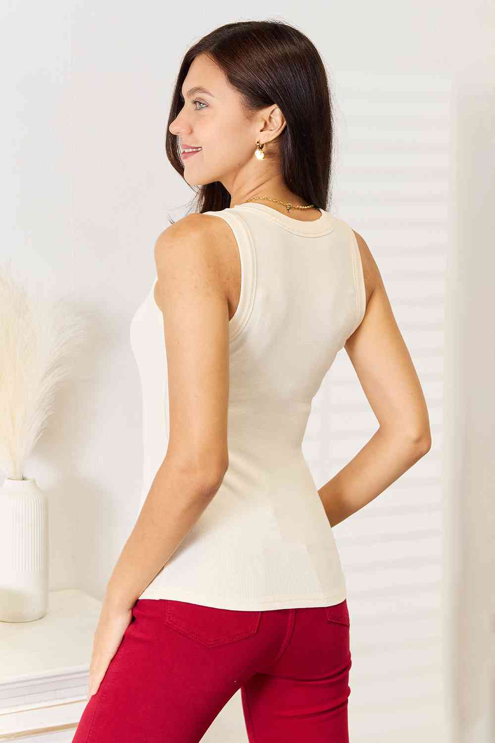 Basic Bae Full Size Round Neck Tank *
