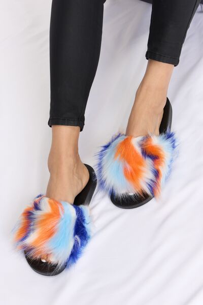Forever Link Blue Multi Plush Open-Toe Sandals *