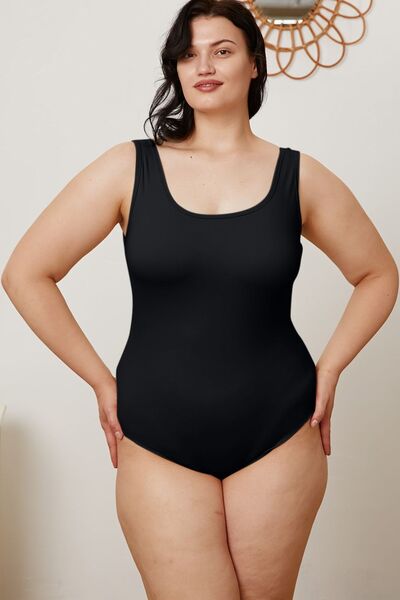 Basic Bae Full Size Square Neck Sleeveless Bodysuit *