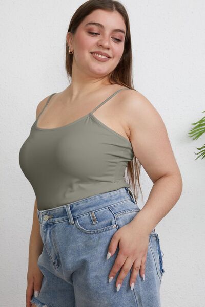 Basic Bae Full Size Round Neck Slim Cami *