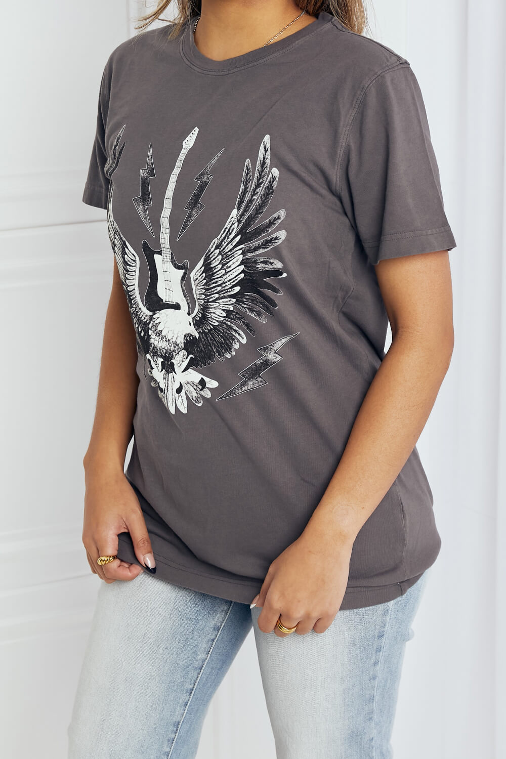 mineB Full Size Eagle Graphic Tee Shirt *