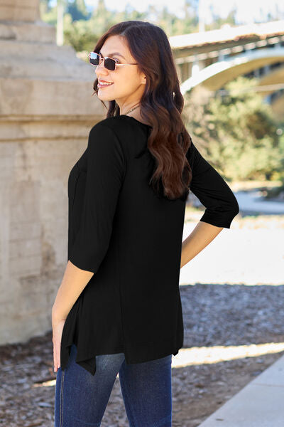 Basic Bae Full Size Round Neck Pocketed T-Shirt *