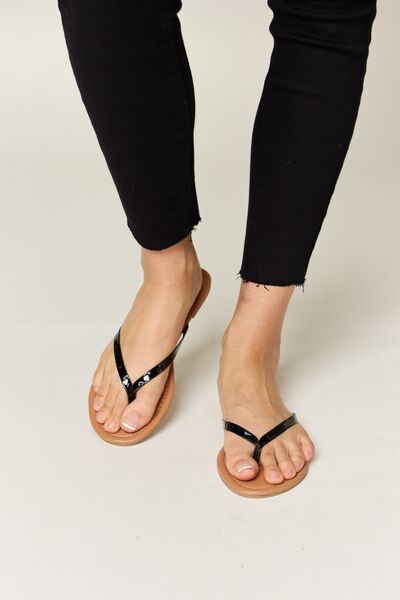 WILD DIVA PU Leather Open Toe Sandals *