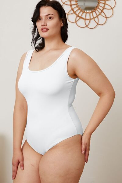 Basic Bae Full Size Square Neck Sleeveless Bodysuit *