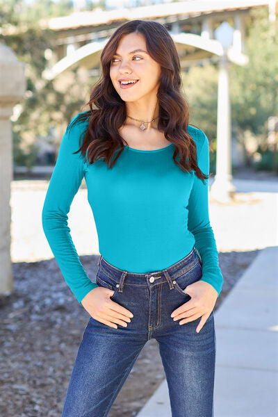 Basic Bae Full Size Round Neck Long Sleeve Bodysuit *