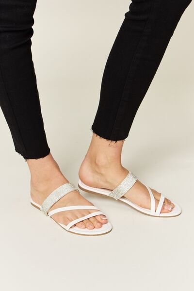 WILD DIVA Rhinestone Strappy Flat Sandals *