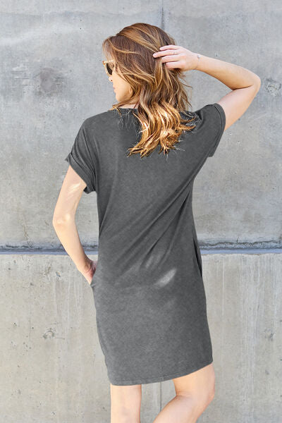 Basic Bae Full Size Round Neck Short Sleeve Dress with Pockets *