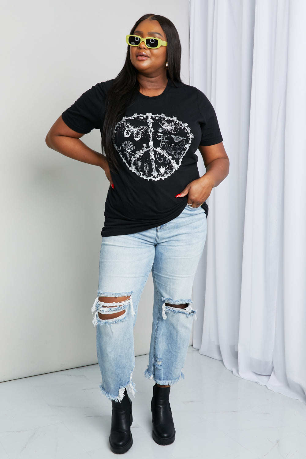 mineB Full Size Butterfly Graphic Tee Shirt *