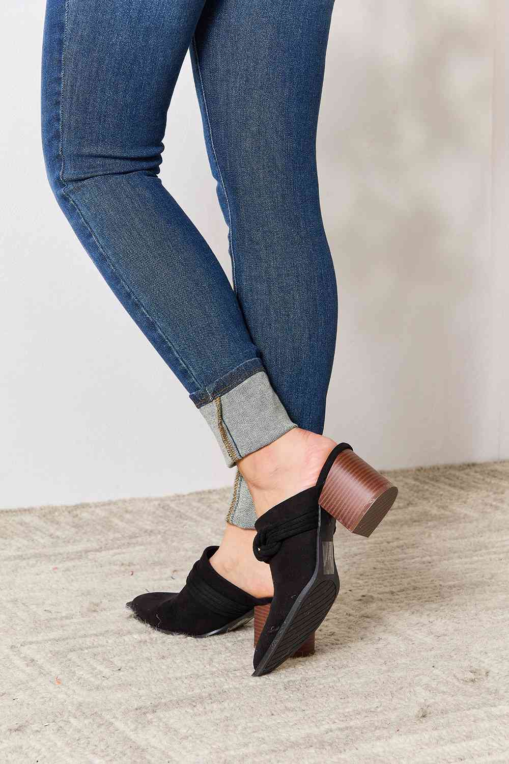 East Lion Corp Pointed-Toe Braided Trim Mules *