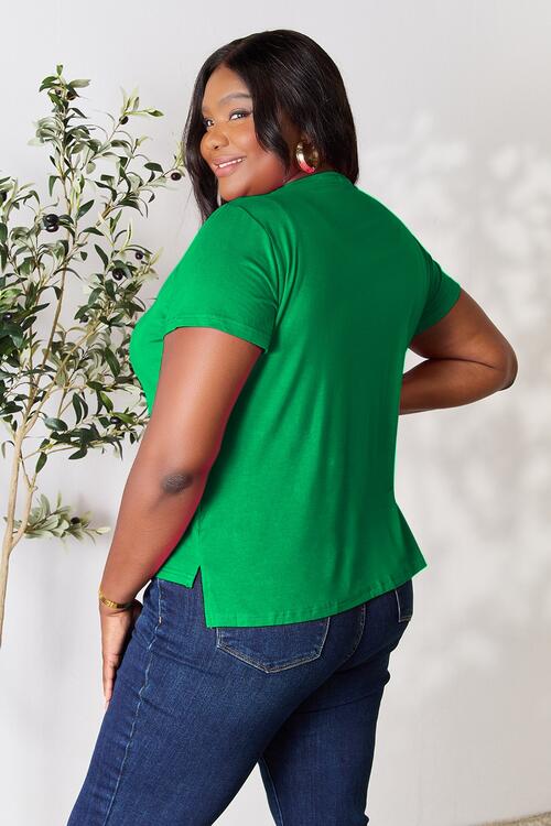 Basic Bae Full Size Round Neck Short Sleeve T-Shirt *