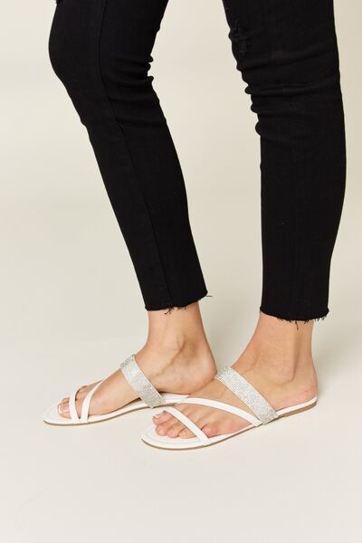 WILD DIVA Rhinestone Strappy Flat Sandals *
