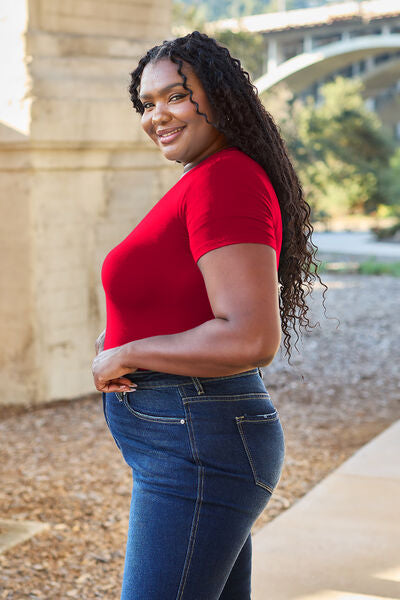 Basic Bae Full Size Round Neck Short Sleeve Bodysuit *