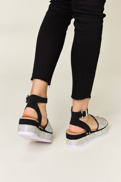 Forever Link Rhinestone Buckle Strappy Wedge Sandals *