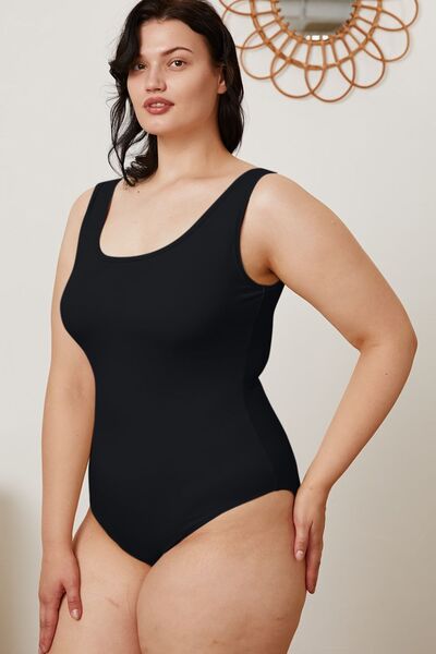 Basic Bae Full Size Square Neck Sleeveless Bodysuit *