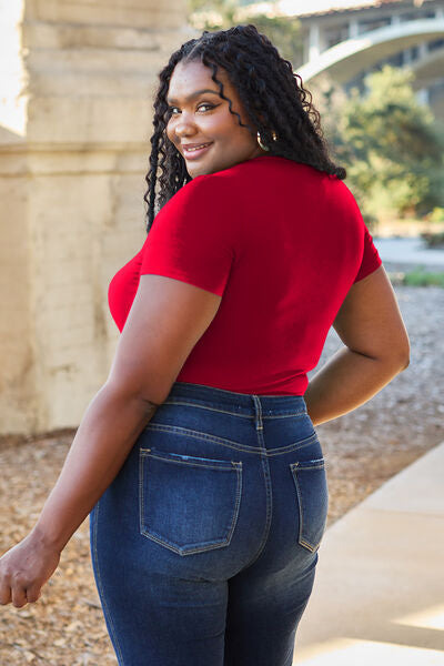 Basic Bae Full Size Round Neck Short Sleeve Bodysuit *