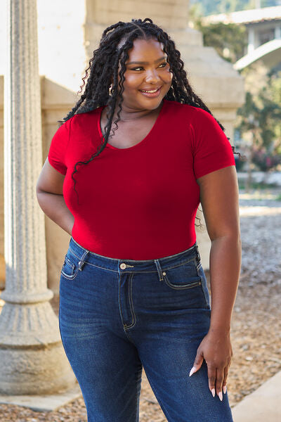 Basic Bae Full Size Round Neck Short Sleeve Bodysuit *
