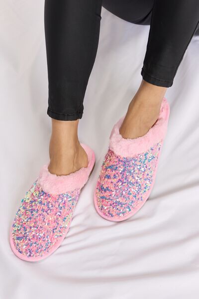 Forever Link Pink Sequin Plush Round Toe Slippers *