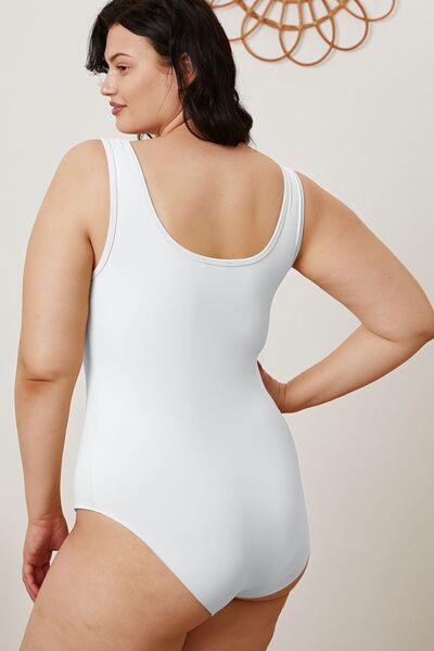 Basic Bae Full Size Square Neck Sleeveless Bodysuit *