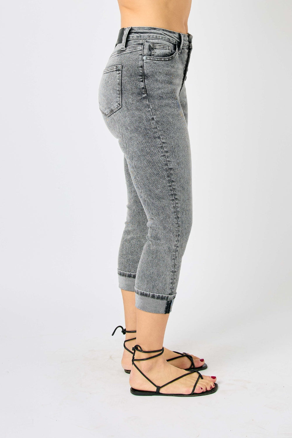 Judy Blue Full Size Button Fly High Waist Cuffed Capris Jeans *