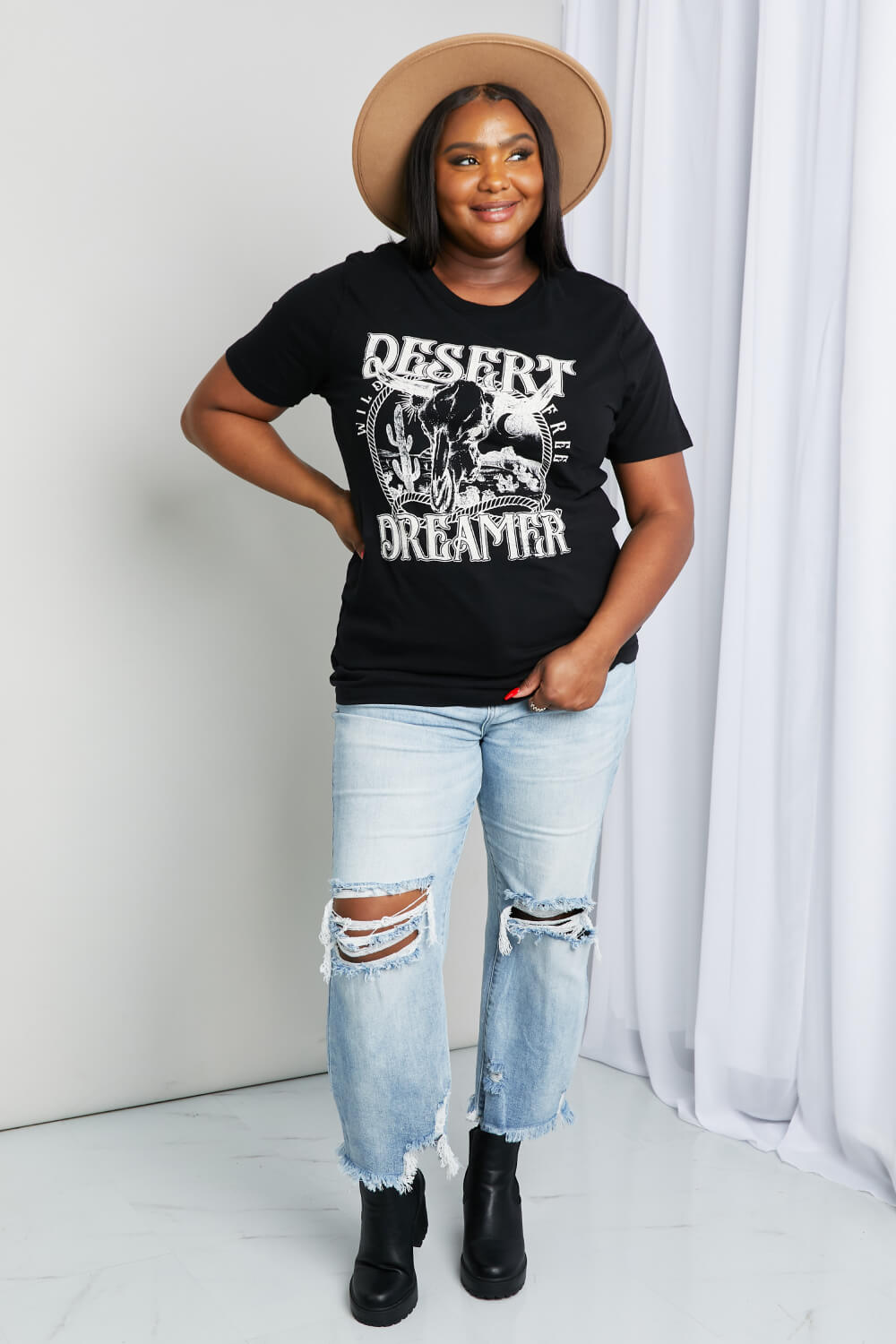mineB Full Size DESERT DREAMER Graphic Tee *