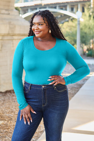 Basic Bae Full Size Round Neck Long Sleeve Bodysuit *