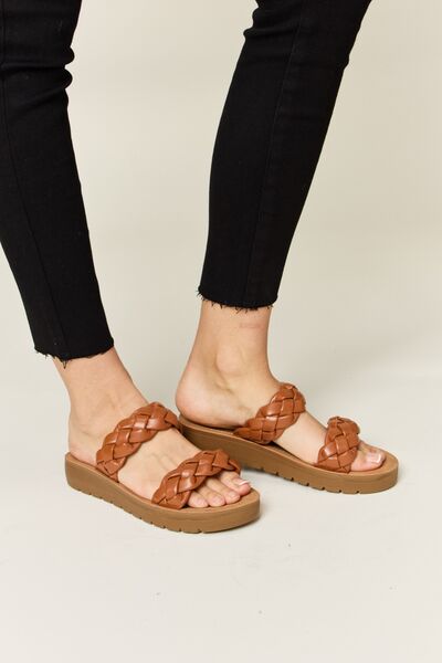 WILD DIVA Woven Dual Band Platform Sandals *